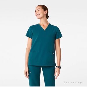 Figs Teal Short Sleeve V-Neck Top